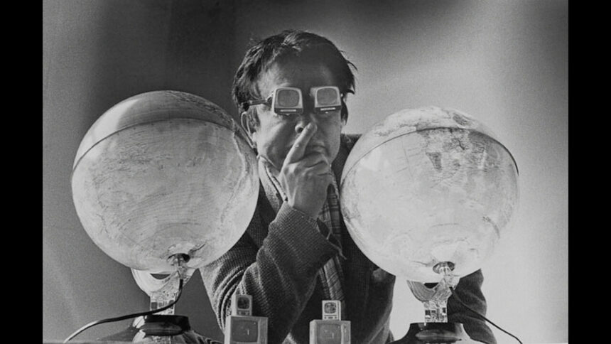 06 nam june paik moon is the oldest tv © grandfilm