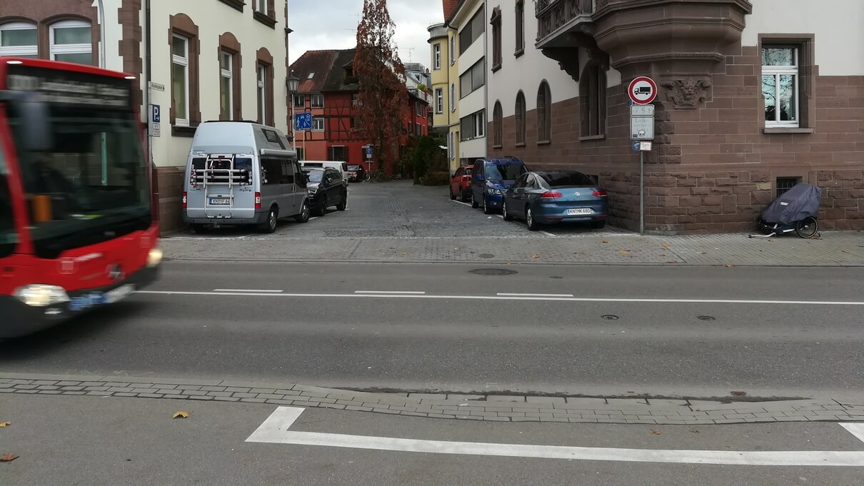 Rheinsteig, Ecke Klostergasse, 25.11.2023 © Harald Borges