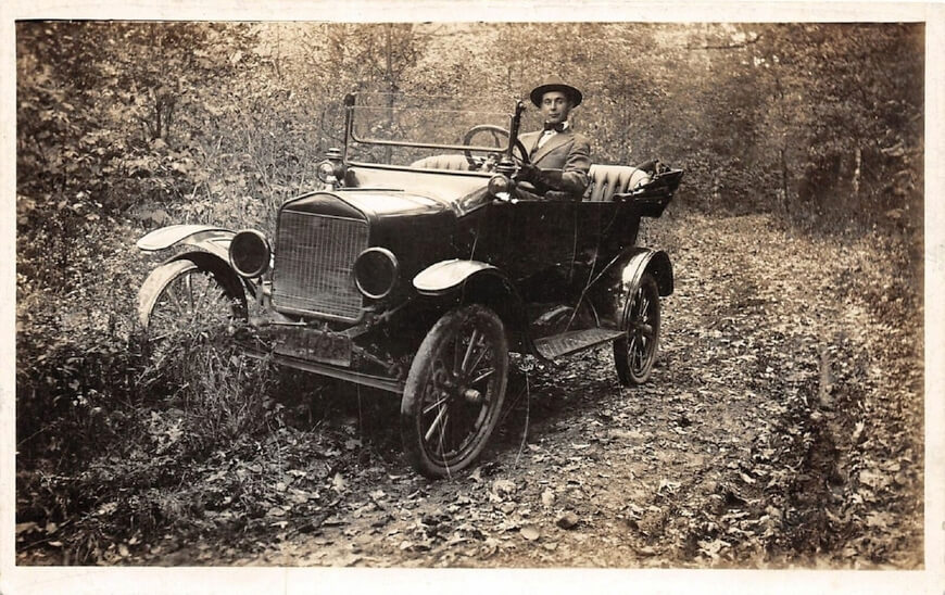 Auto 1920 klein © Public Domain