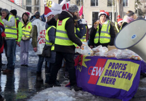 Verdi Streiktag 5.12.2023 Gew Profis©pitwuhrer