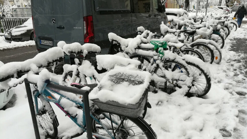 Fahrradparken Im Paradies, Wallgutstraße © Harald Borges