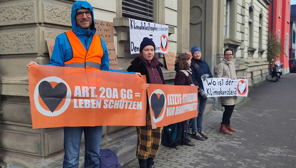 Letzte Generation Protest Amtsgericht 24 03 11 © Astrid Lindmar