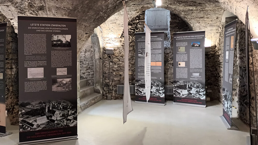 Ausstellung zwiefalten in kn © ralph raymond braun