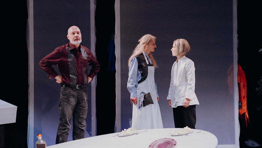 Diekinder stadttheatewr kn ©milena schilling