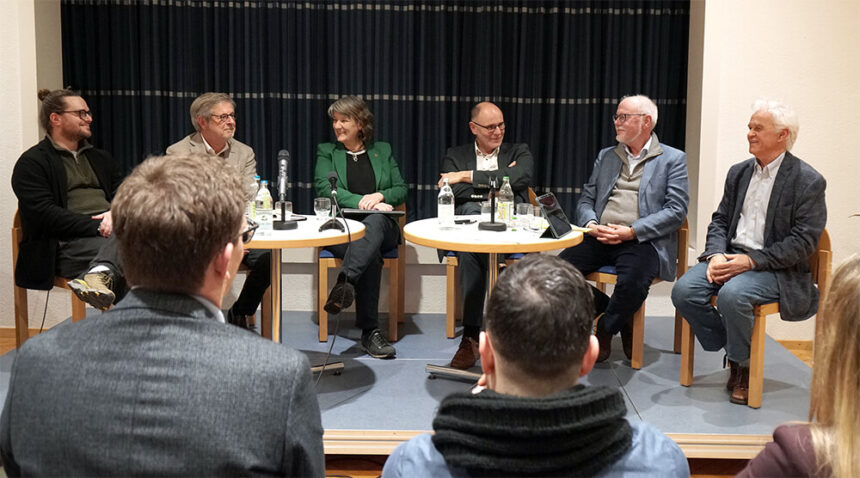 Podiumsdiskussion finanzen singen © dieter heise