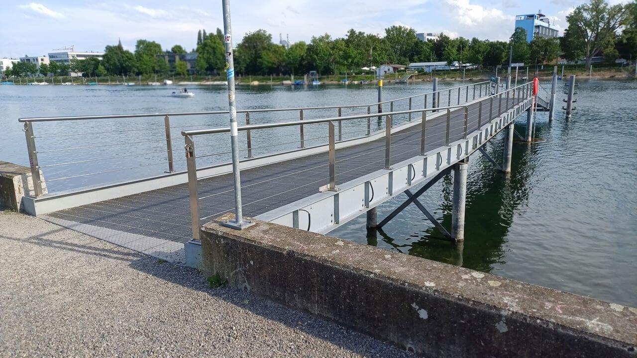 Schänzlebrücke, schiffsanleger bofo, steg, seerhein 02 © harald borges