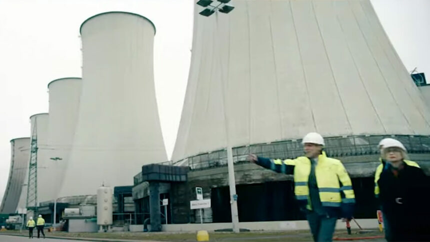 Mutige Frau gegen die Atommafia