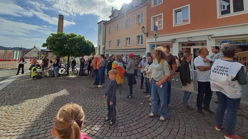 Stockach gegen Rechts: „Zuhören, verstehen, zusammenstehen“