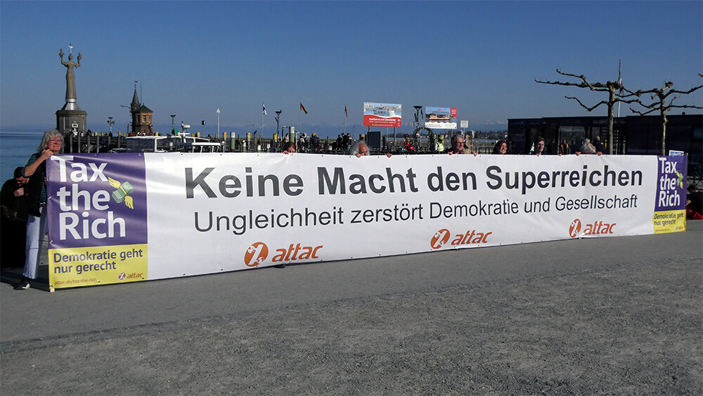 Attac aktion2 tax the rich konstanz 2025 04 07 © pit wuhrer