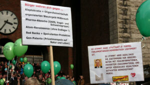 S21 protest 2010 © pit wuhrer